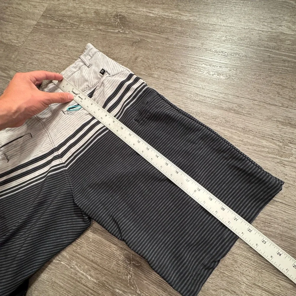 Burnside Board Shorts Mens 32 Gray Swim Surf‎ Beach Trunks Surfer 10